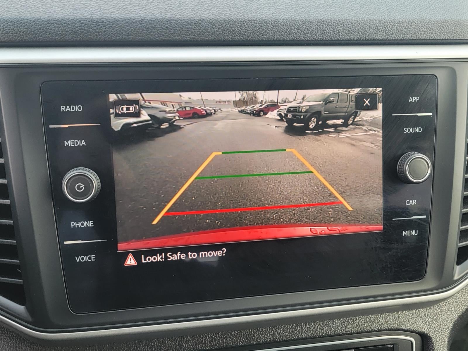 2021 Volkswagen Atlas 3.6L V6 SE w/Technology R-Line