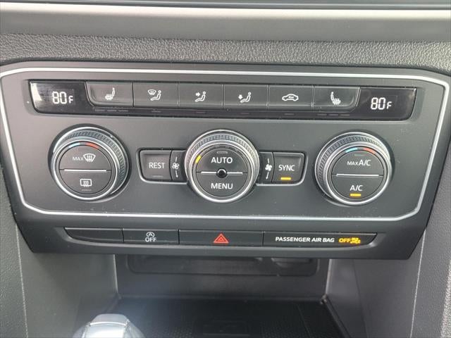 2021 Volkswagen Atlas 3.6L V6 SE w/Technology R-Line