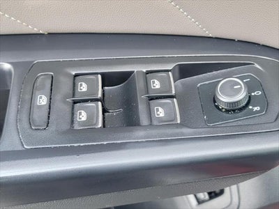 2021 Volkswagen Atlas 3.6L V6 SE w/Technology R-Line