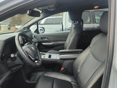 2023 Toyota Sienna Woodland Edition