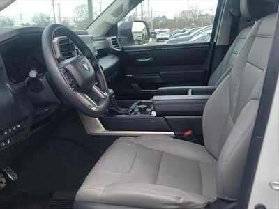 2023 Toyota Tundra 4WD SR5