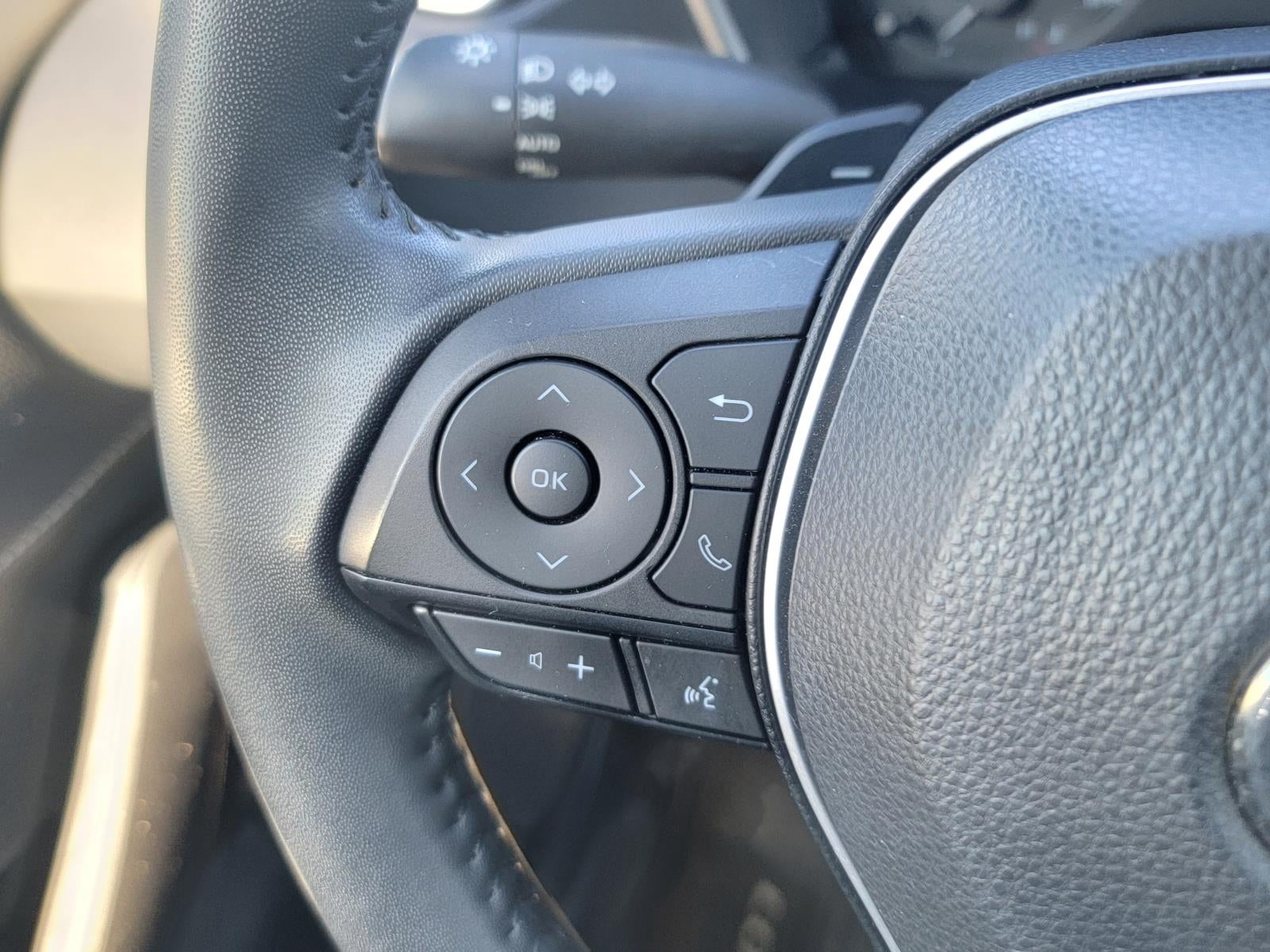 2023 Toyota Corolla Hatchback SE