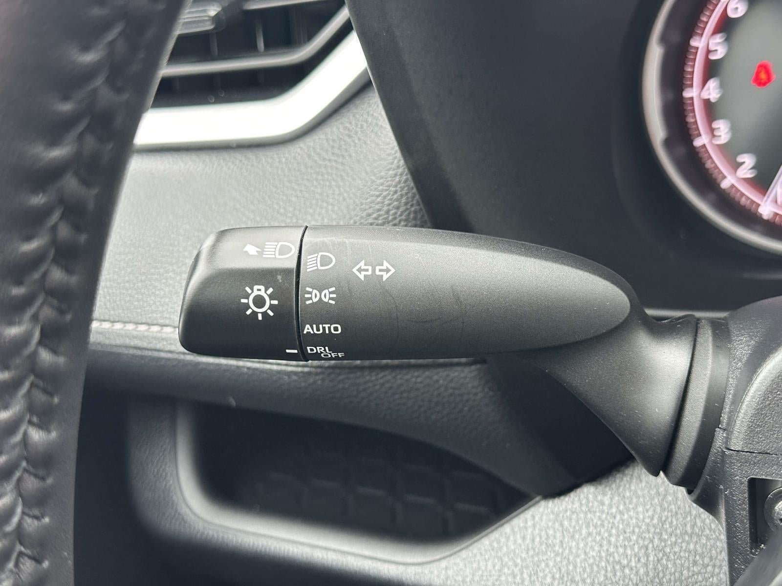 2023 Toyota RAV4 XLE AWD (Natl)