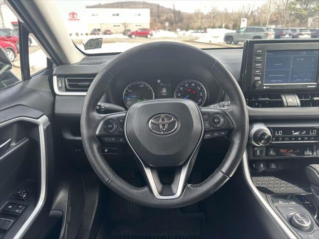 2022 Toyota RAV4 Hybrid XLE AWD (Natl)