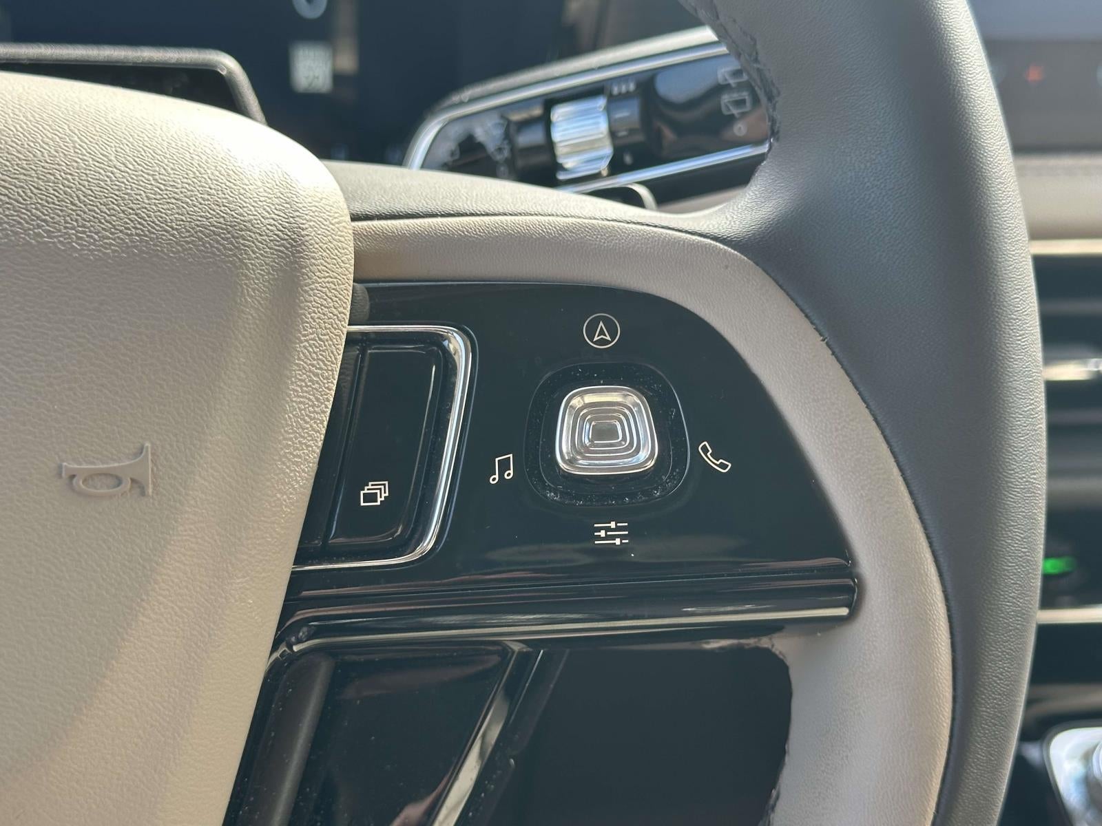 2023 Lincoln Corsair Standard AWD