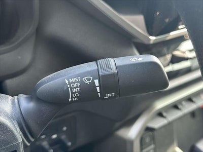 2023 Toyota Tundra 4WD SR5 CrewMax 5.5' Bed (Natl)