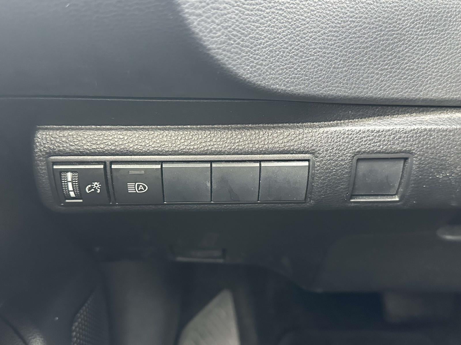 2021 Toyota Corolla LE CVT (Natl)