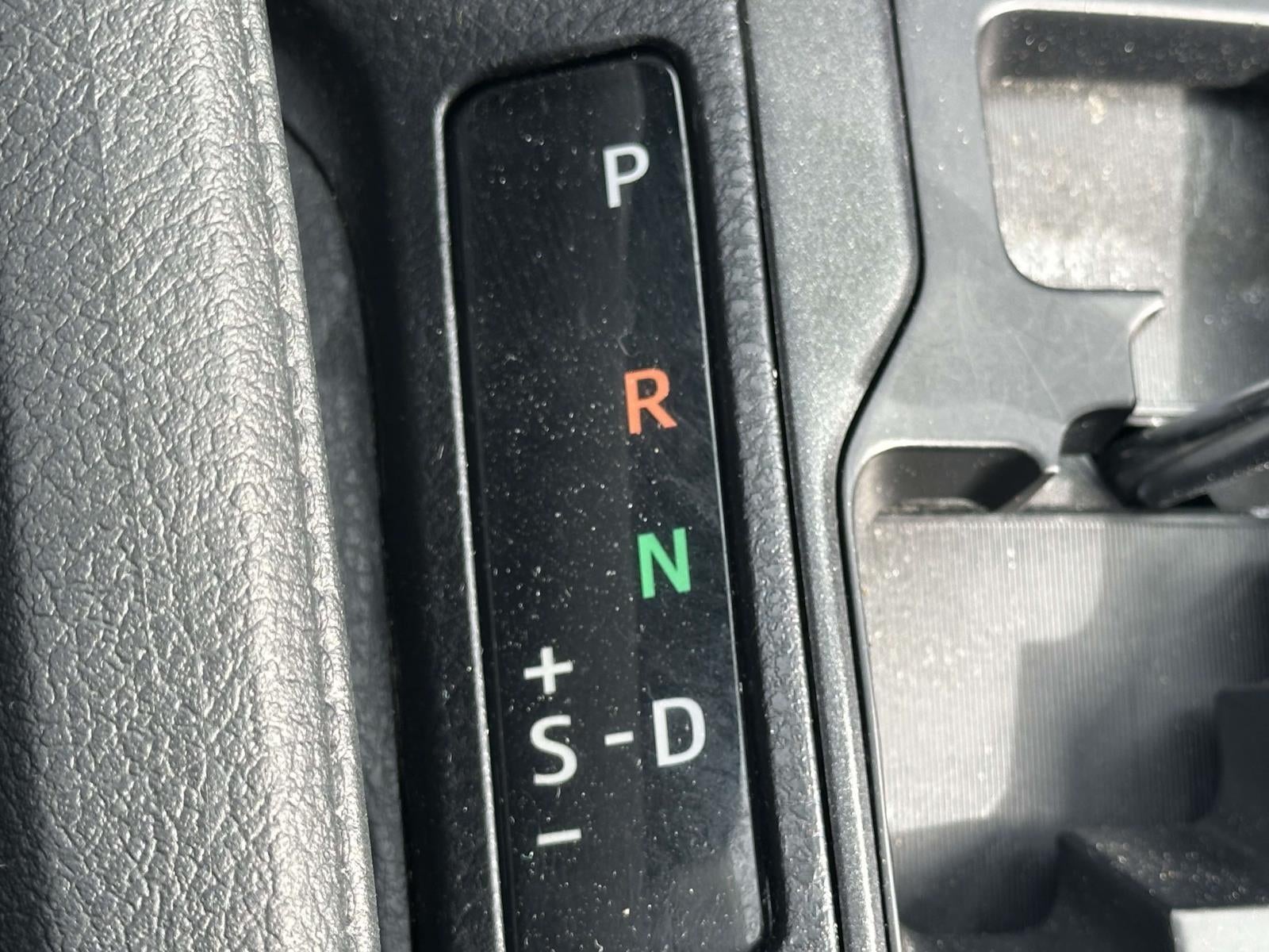 2018 Toyota RAV4 LE AWD (Natl)