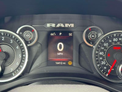 2023 RAM 1500 Big Horn 4x4 Quad Cab 6'4 Box