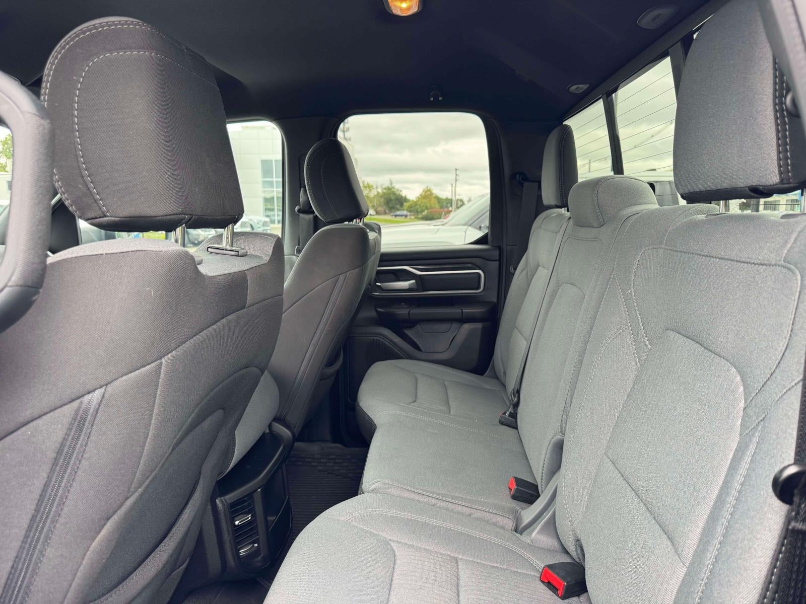 2023 RAM 1500 Big Horn 4x4 Quad Cab 6'4 Box