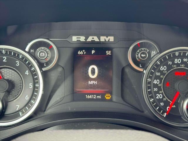 2023 RAM 1500 Big Horn 4x4 Quad Cab 6'4 Box