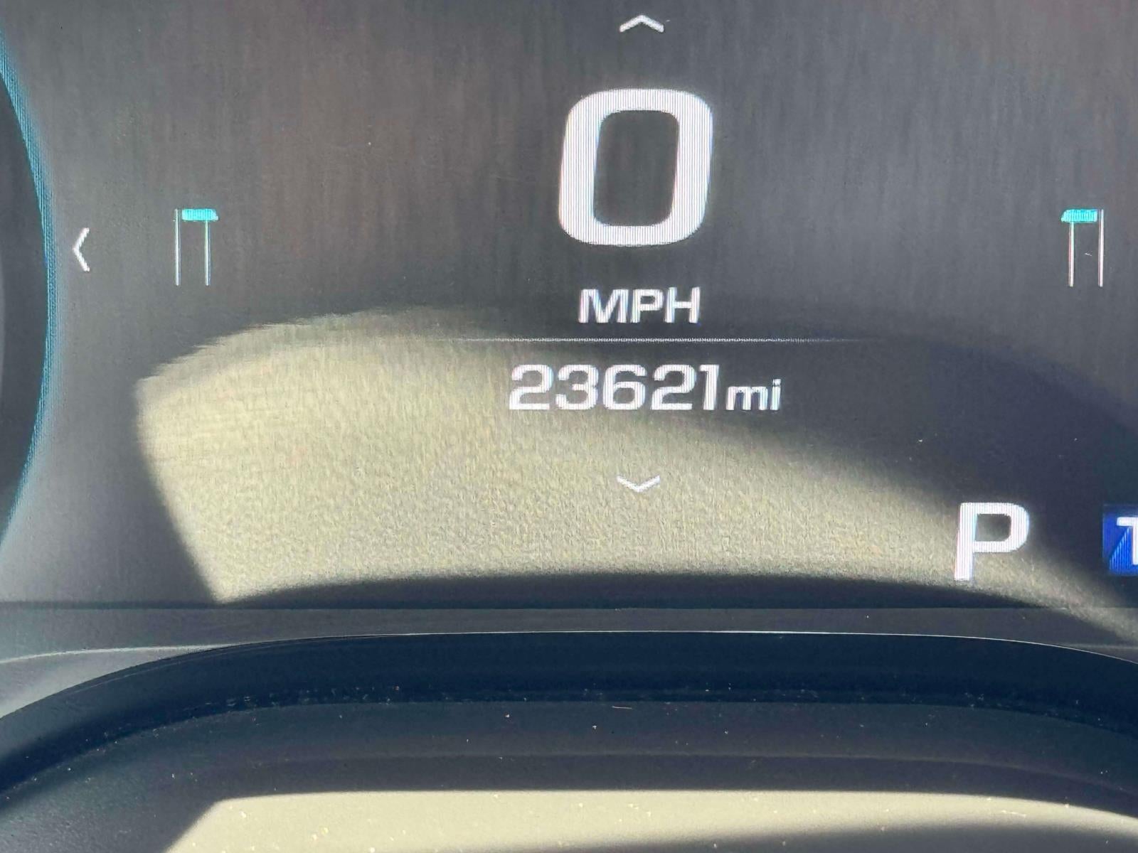 2017 Chevrolet Camaro 2dr Cpe 2LT