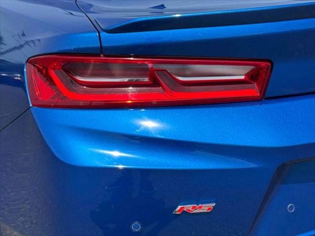2017 Chevrolet Camaro 2dr Cpe 2LT