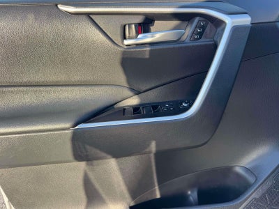 2021 Toyota RAV4 XLE Premium AWD (Natl)