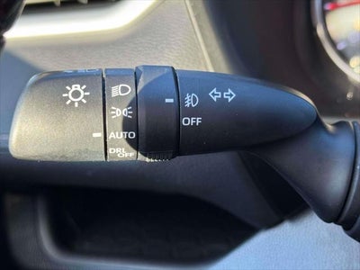 2021 Toyota RAV4 XLE Premium AWD (Natl)