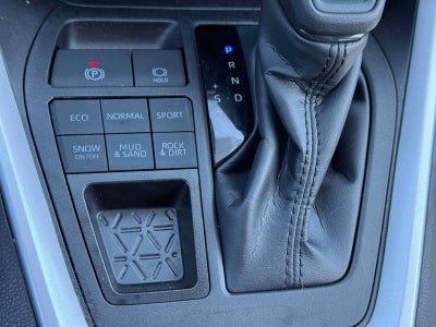 2025 Toyota RAV4 LE AWD (Natl)