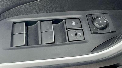 2025 Toyota RAV4 XLE AWD (Natl)