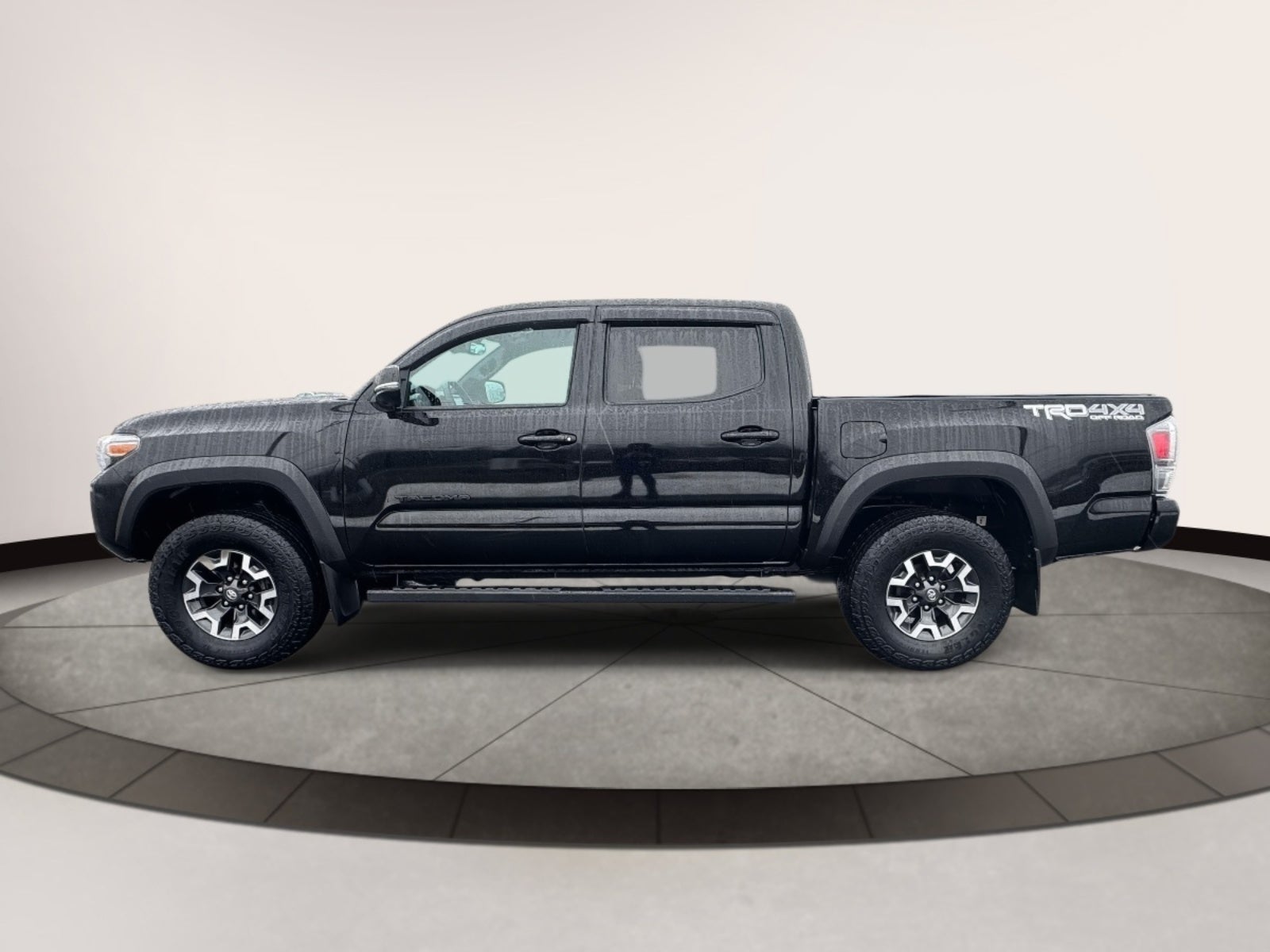 2023 Toyota Tacoma 4WD TRD Off Road Double Cab 5' Bed V6 AT (Natl)