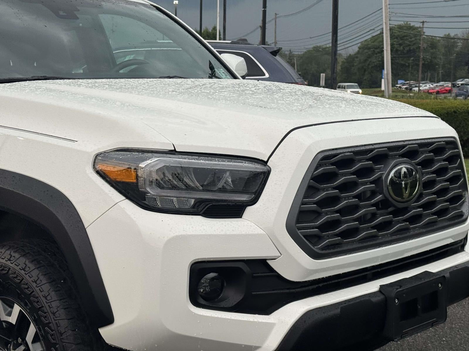 2023 Toyota Tacoma 4WD TRD Off Road Double Cab 5' Bed V6 AT (Natl)