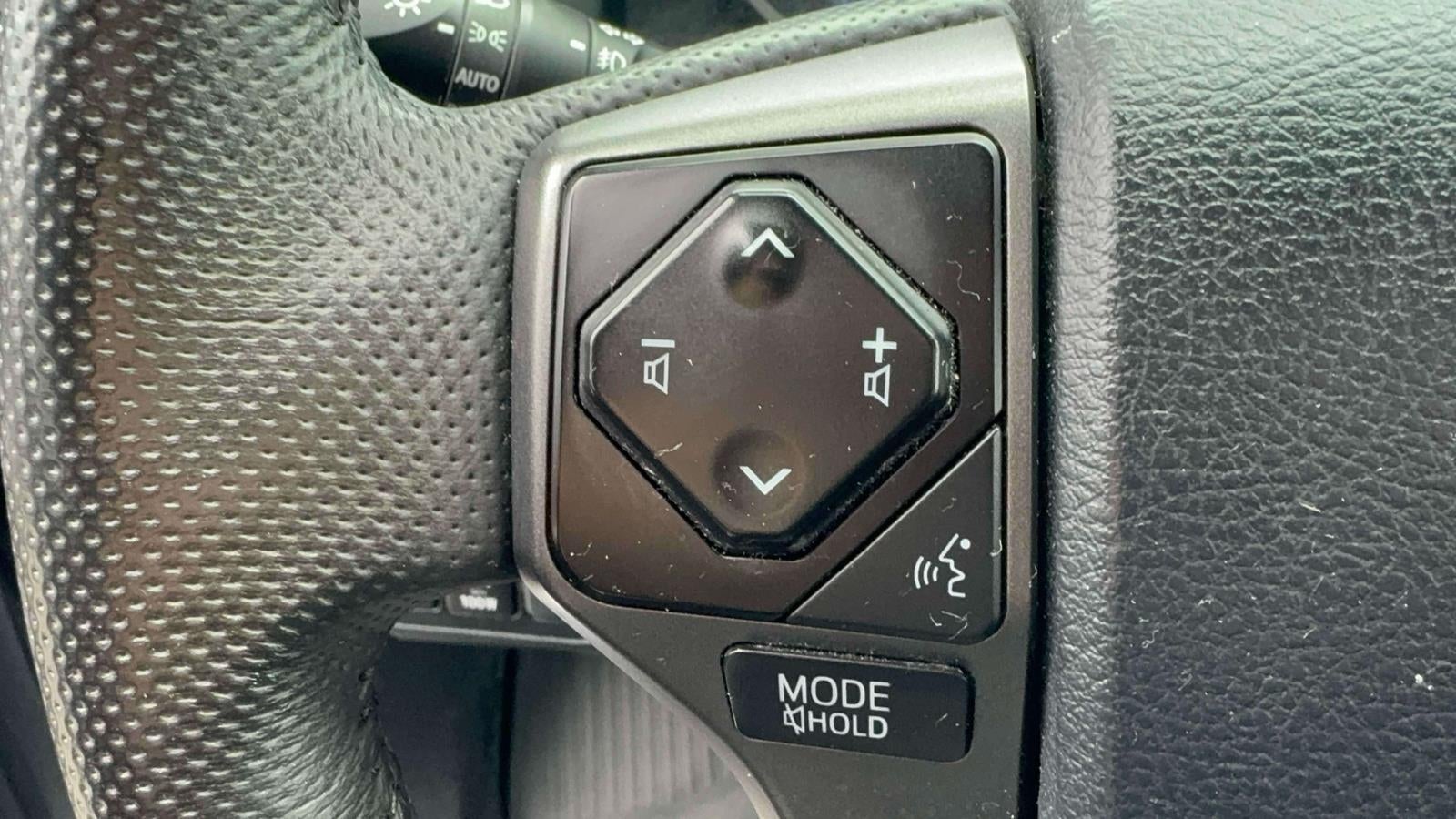 2023 Toyota Tacoma 4WD TRD Sport Double Cab 5' Bed V6 AT (Natl)