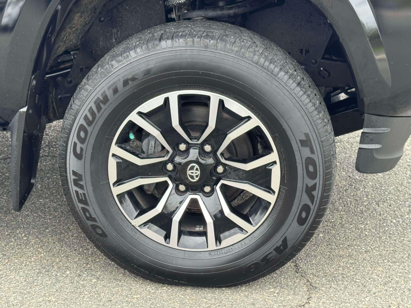 2023 Toyota Tacoma 4WD TRD Sport Double Cab 5' Bed V6 AT (Natl)