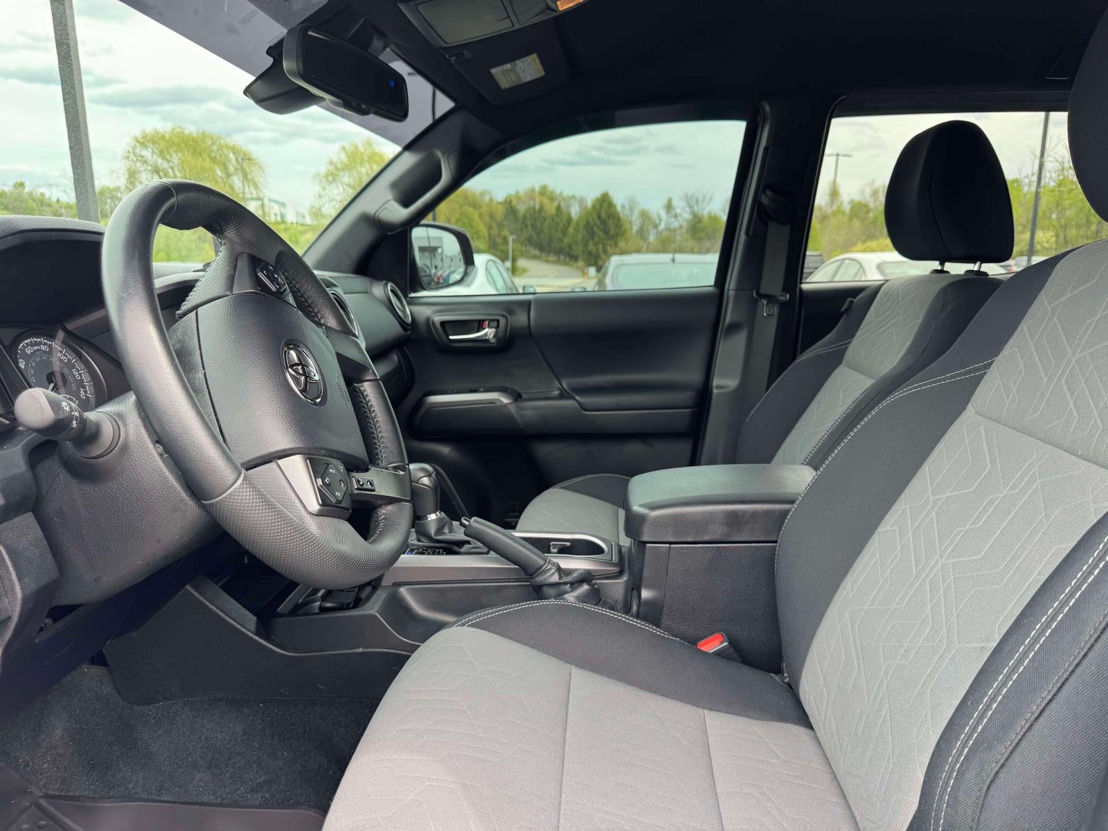 2023 Toyota Tacoma 4WD TRD Sport Double Cab 5' Bed V6 AT (Natl)