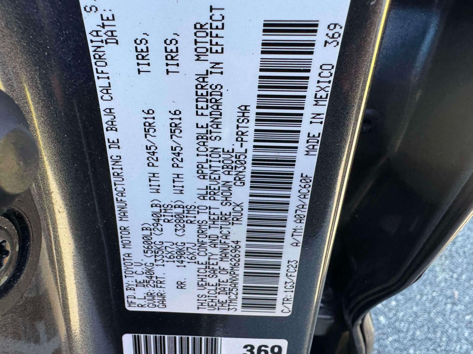 2023 Toyota Tacoma 4WD SR5 Double Cab 5' Bed V6 AT (Natl)