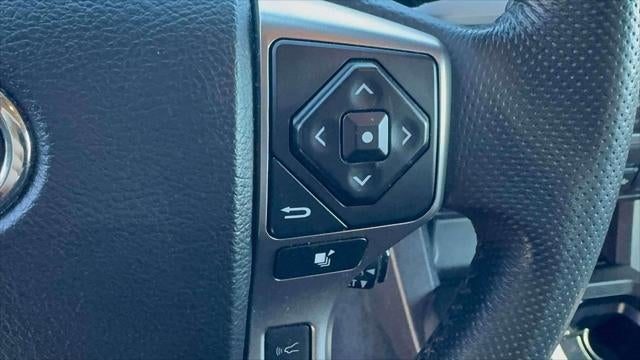 2023 Toyota Tacoma 4WD SR5 Double Cab 5' Bed V6 AT (Natl)