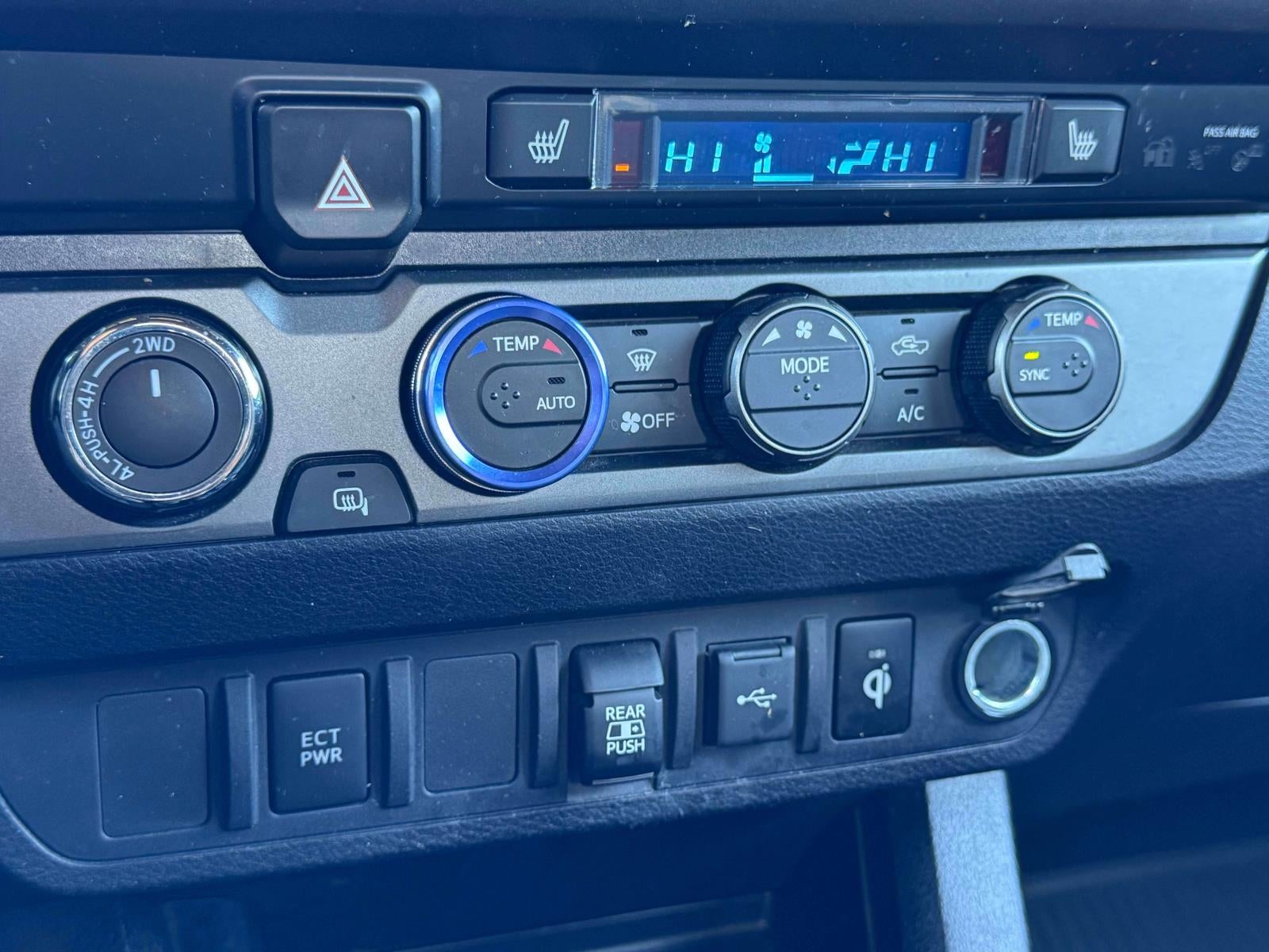 2020 Toyota Tacoma 4WD TRD Sport Double Cab 6' Bed V6 AT (Natl)