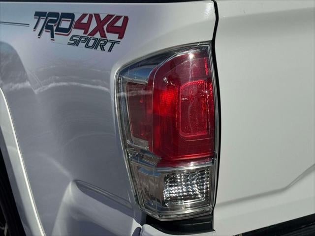 2020 Toyota Tacoma 4WD TRD Sport Double Cab 6' Bed V6 AT (Natl)