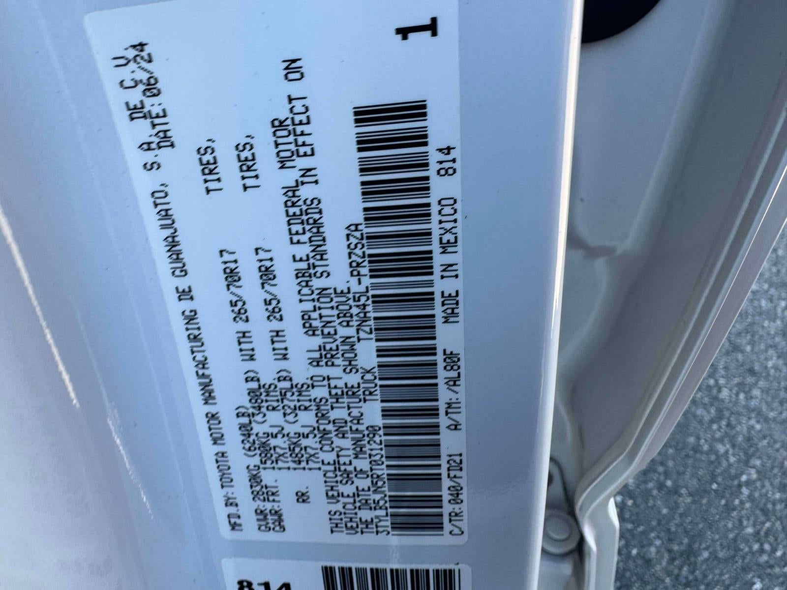2024 Toyota Tacoma 4WD TRD Off Road Double Cab 5' Bed AT (Natl)