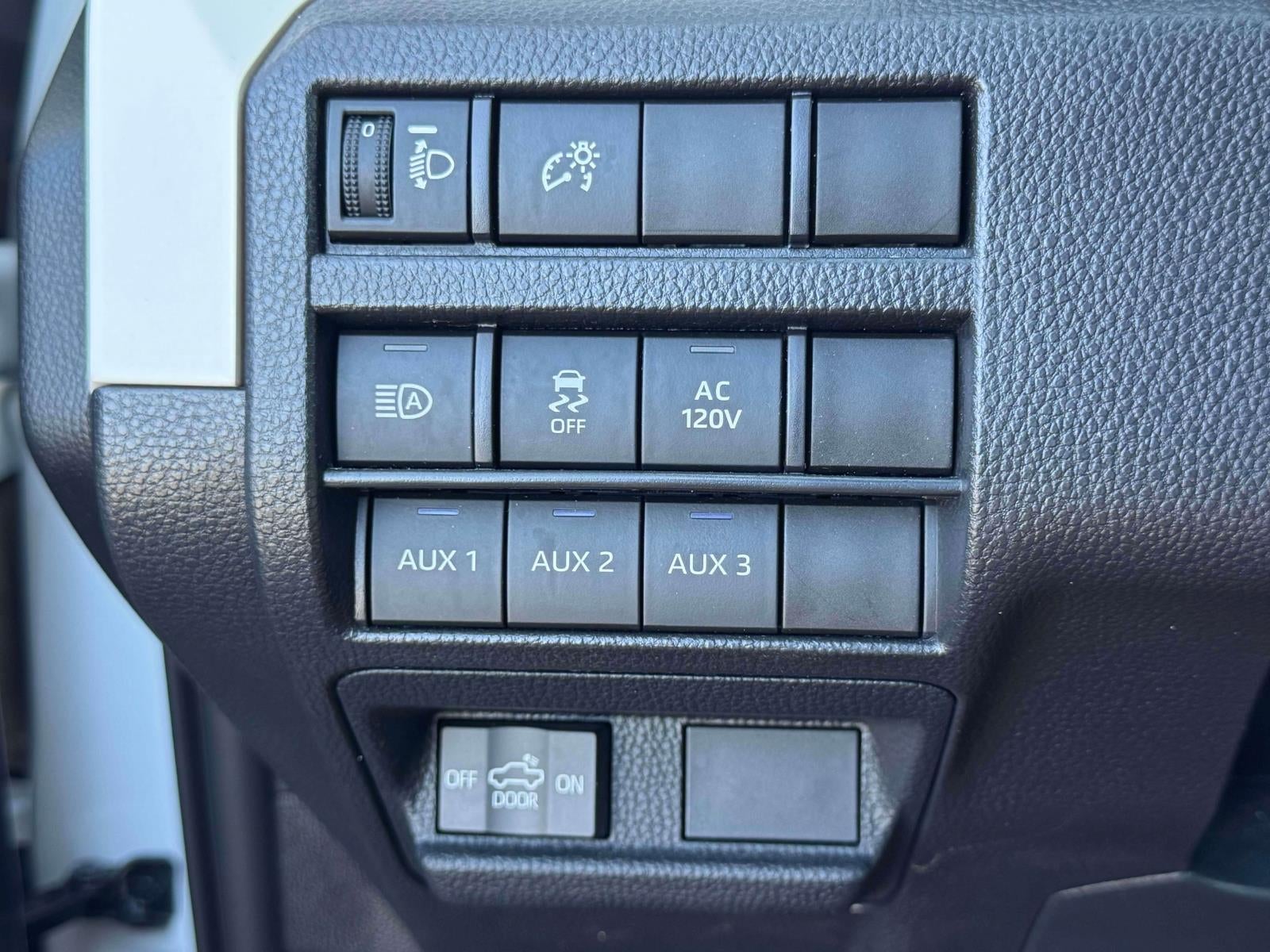 2024 Toyota Tacoma 4WD TRD Off Road Double Cab 5' Bed AT (Natl)