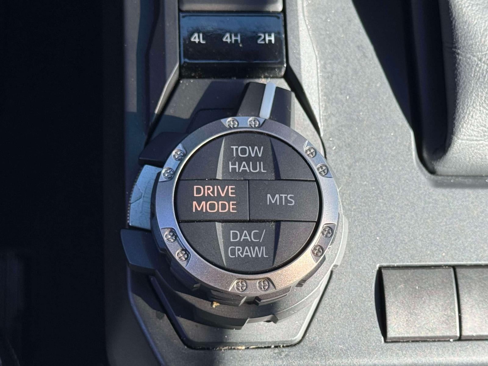 2024 Toyota Tacoma 4WD TRD Off Road Double Cab 5' Bed AT (Natl)