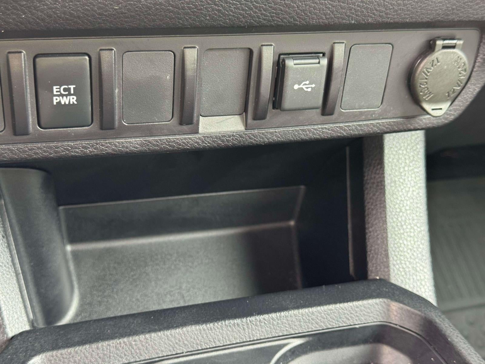 2023 Toyota Tacoma 4WD SR Access Cab 6' Bed I4 AT (Natl)