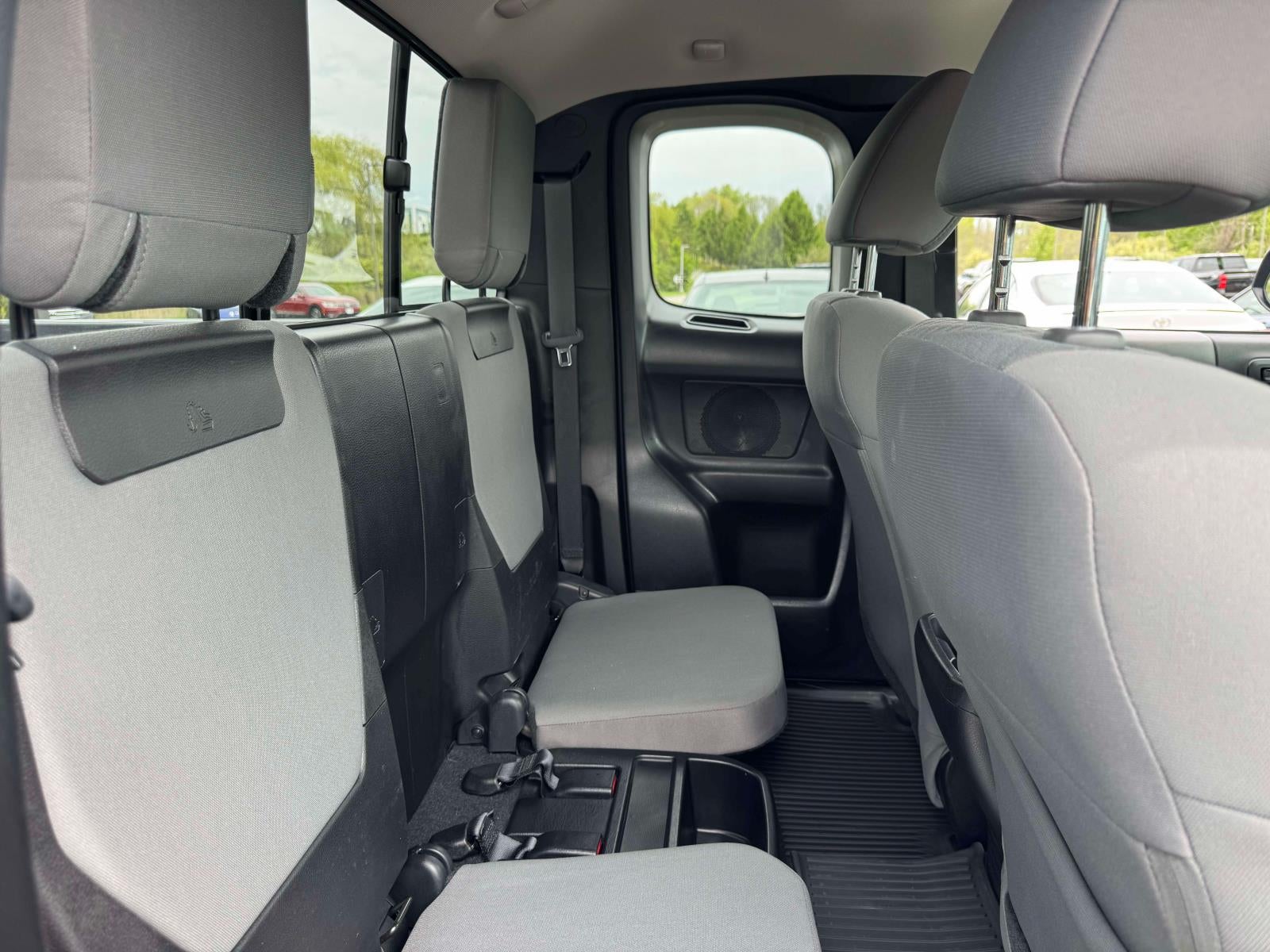 2023 Toyota Tacoma 4WD SR Access Cab 6' Bed I4 AT (Natl)