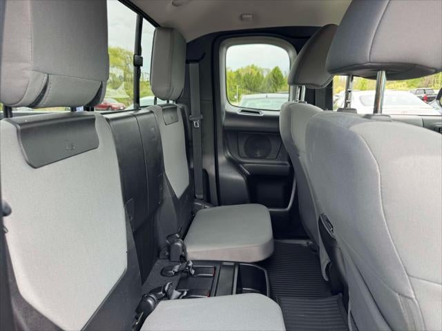 2023 Toyota Tacoma 4WD SR Access Cab 6' Bed I4 AT (Natl)