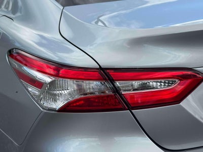 2019 Toyota Camry LE Auto (Natl)