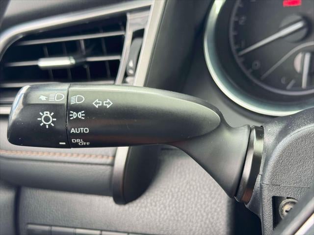 2019 Toyota Camry LE Auto (Natl)