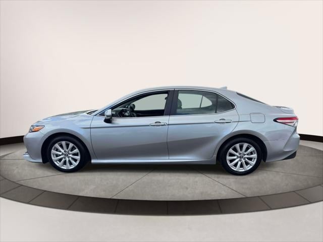 2019 Toyota Camry LE Auto (Natl)