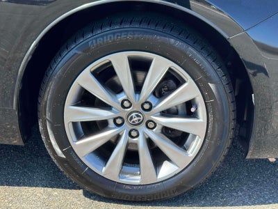 2017 Toyota Camry XLE V6 Auto (Natl)