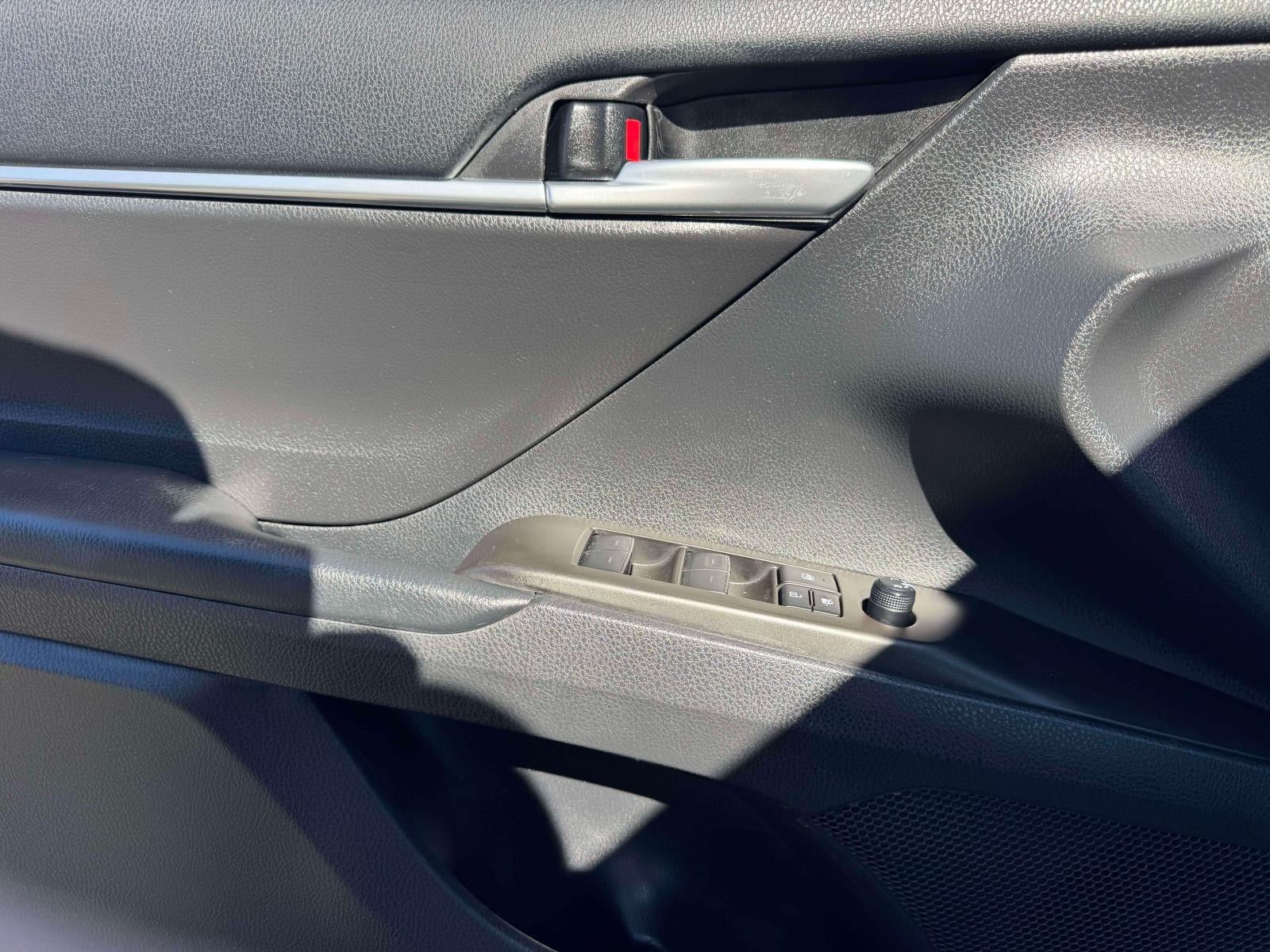 2023 Toyota Camry LE Auto (Natl)