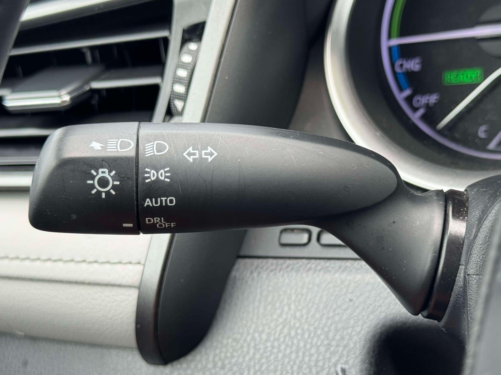 2022 Toyota Camry Hybrid XLE CVT (Natl)