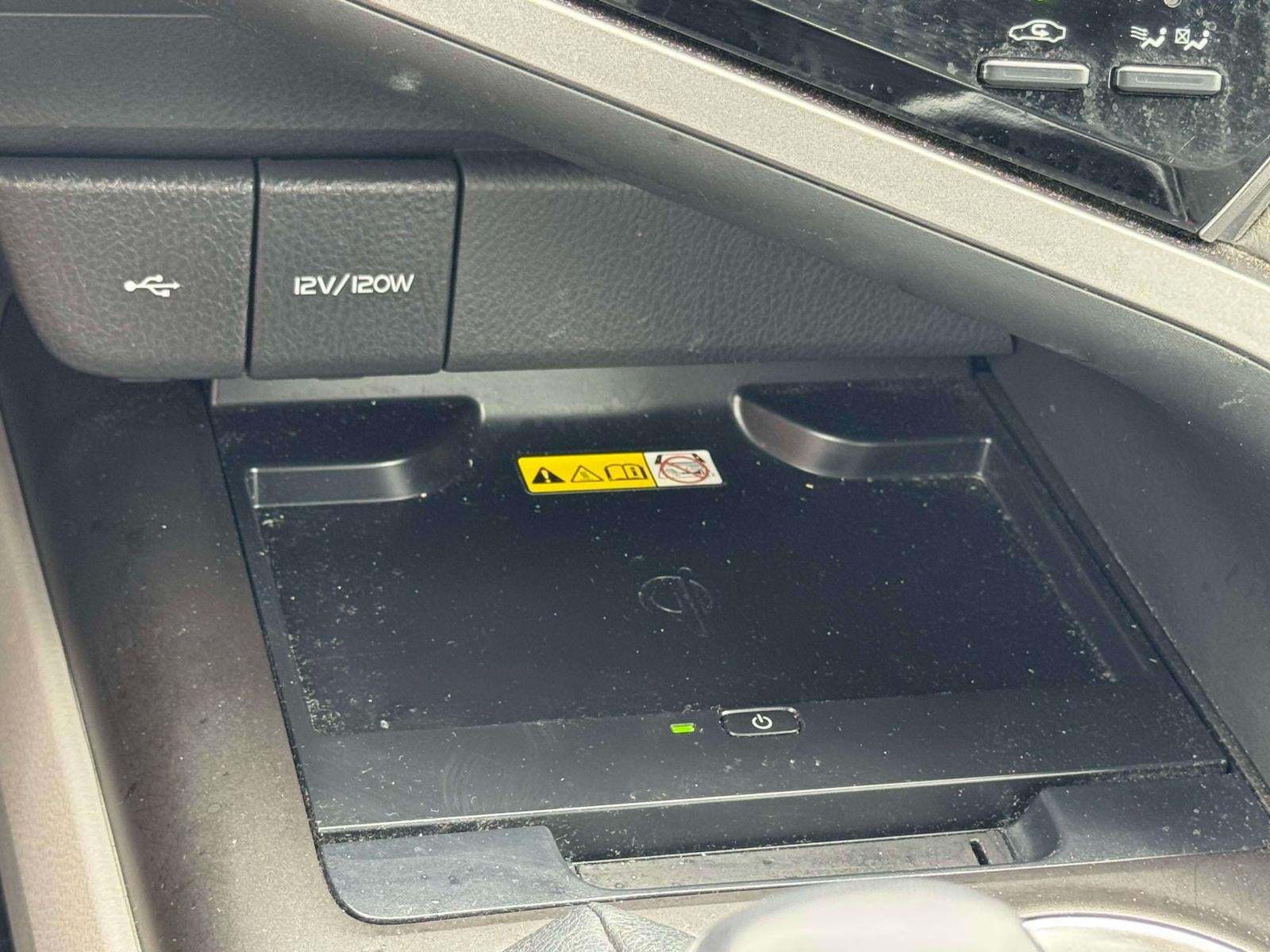 2022 Toyota Camry Hybrid XLE CVT (Natl)