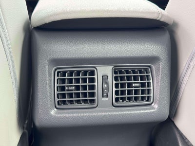 2022 Toyota Camry Hybrid XLE CVT (Natl)