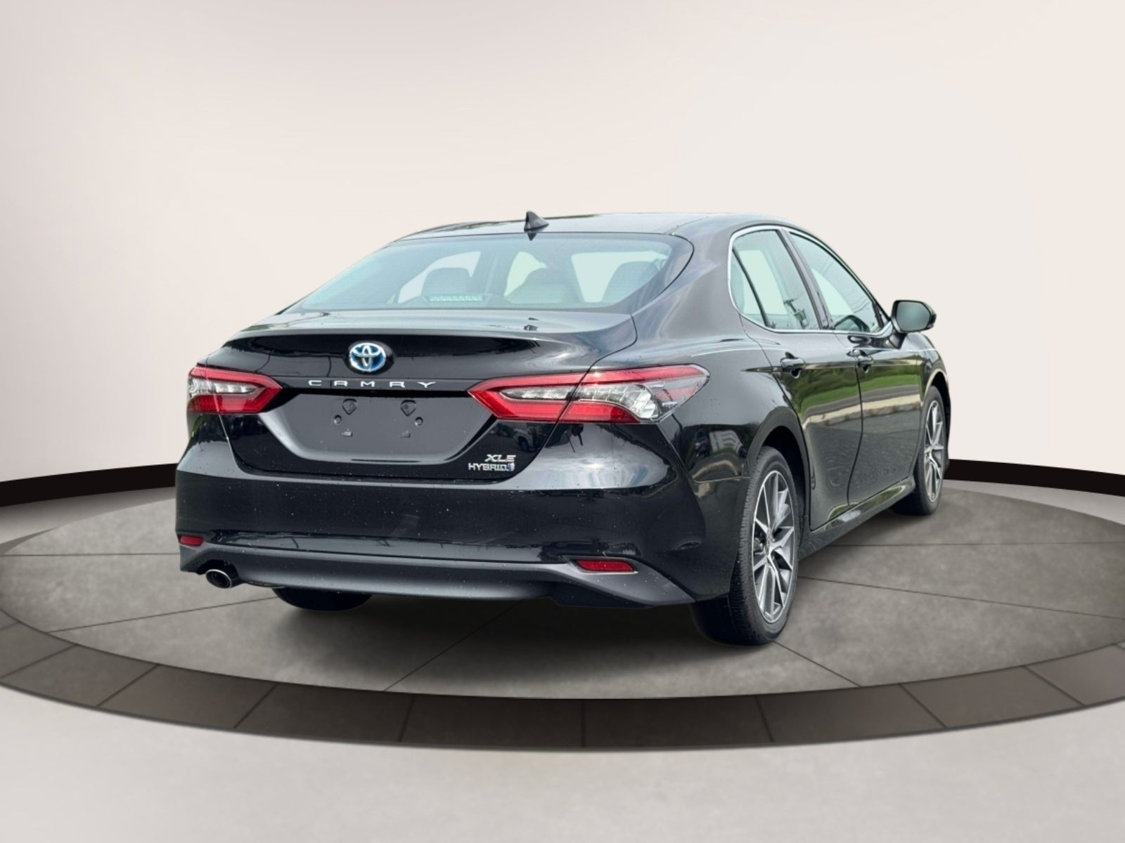 2022 Toyota Camry Hybrid XLE CVT (Natl)