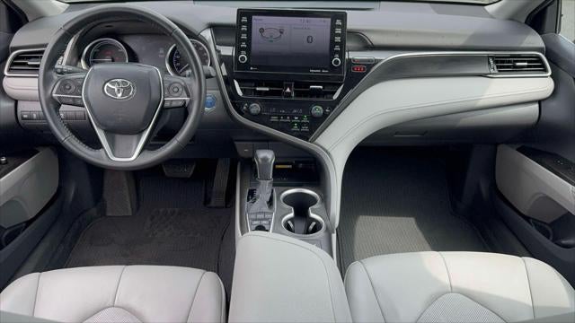2022 Toyota Camry Hybrid XLE CVT (Natl)