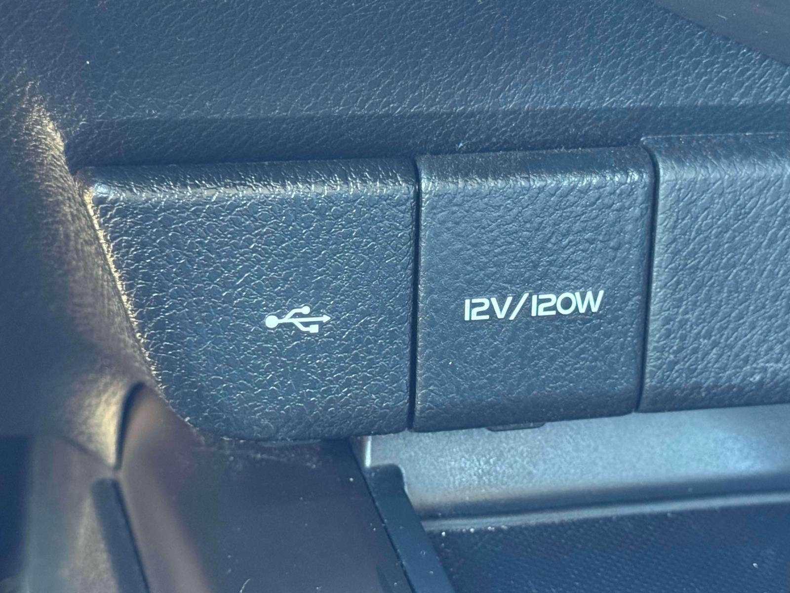 2022 Toyota Camry LE Auto AWD (Natl)