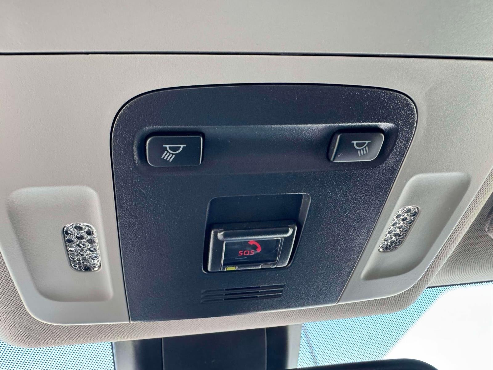 2022 Toyota Camry LE Auto AWD (Natl)