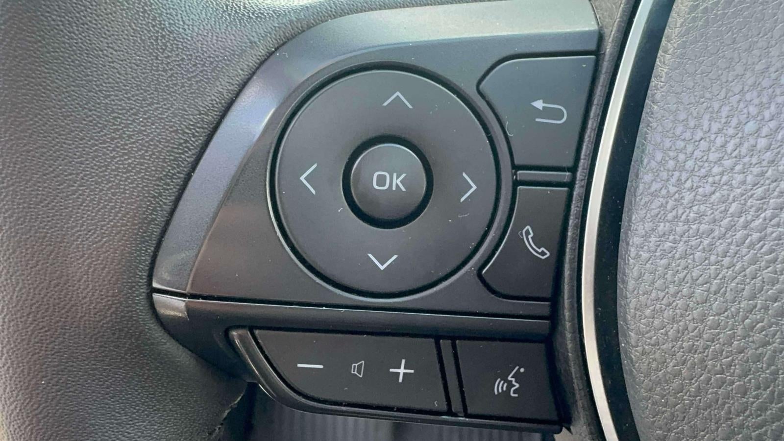 2024 Toyota RAV4 Hybrid XLE AWD (Natl)