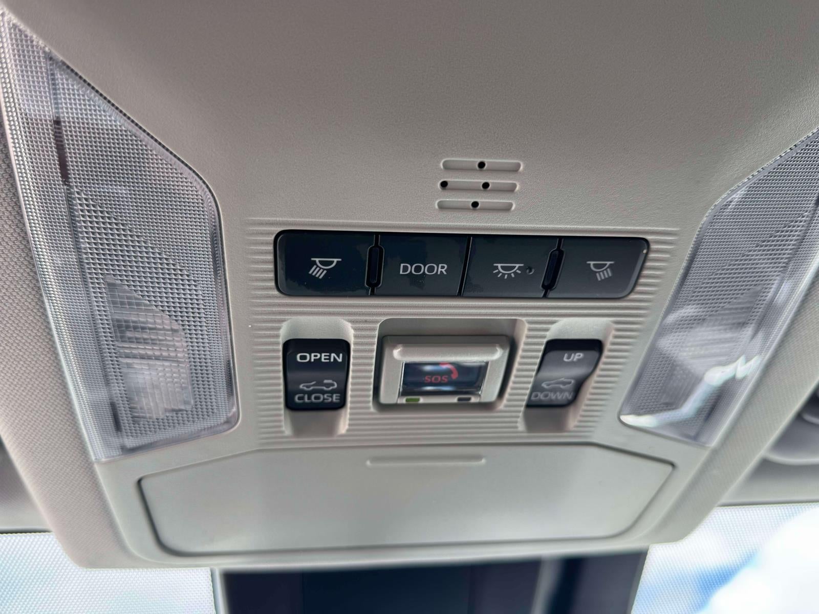 2024 Toyota RAV4 Hybrid XLE AWD (Natl)